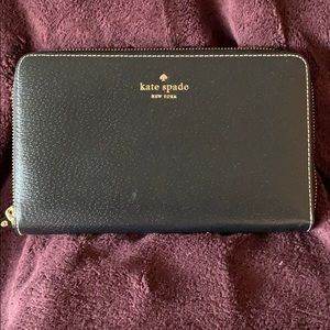 Kate Spade Leather Zip Travel Wallet